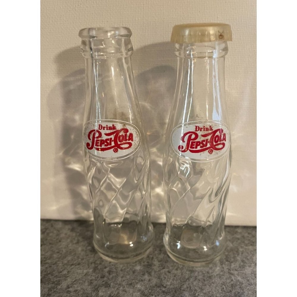 Pepsi Cola Promo Salt and Pepper Shakers  4 1/2 " tall  # 1748